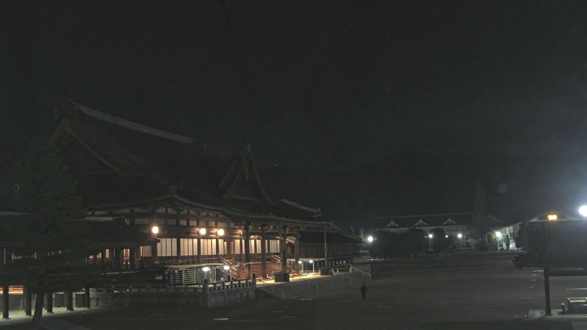 天理教教会本部のライブカメラ